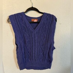 Purple sweater vest FRAGILE brand size large